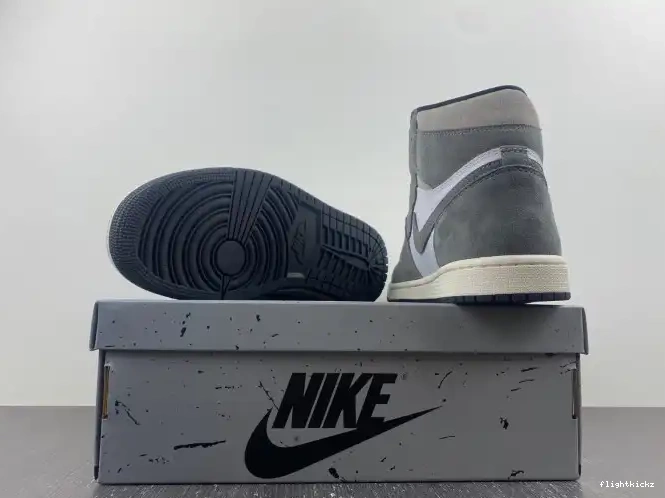 Washed Jordan DZ5485-051 Black Retro OG 1 High 0523